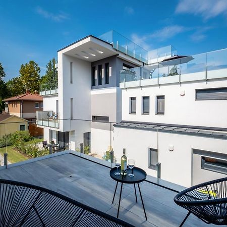 Mf Villa Nuvola Siofok Bagian luar foto