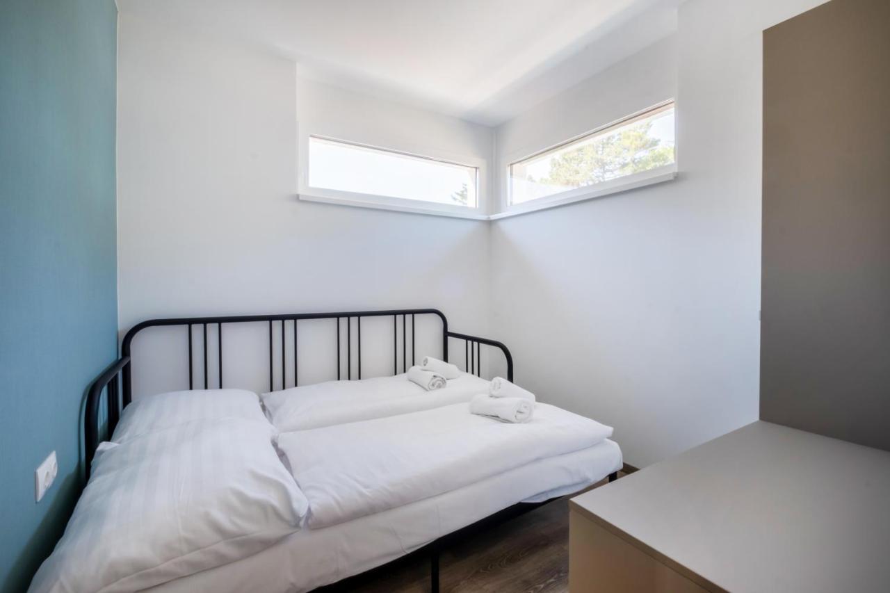 Mf Villa Nuvola Siofok Bagian luar foto