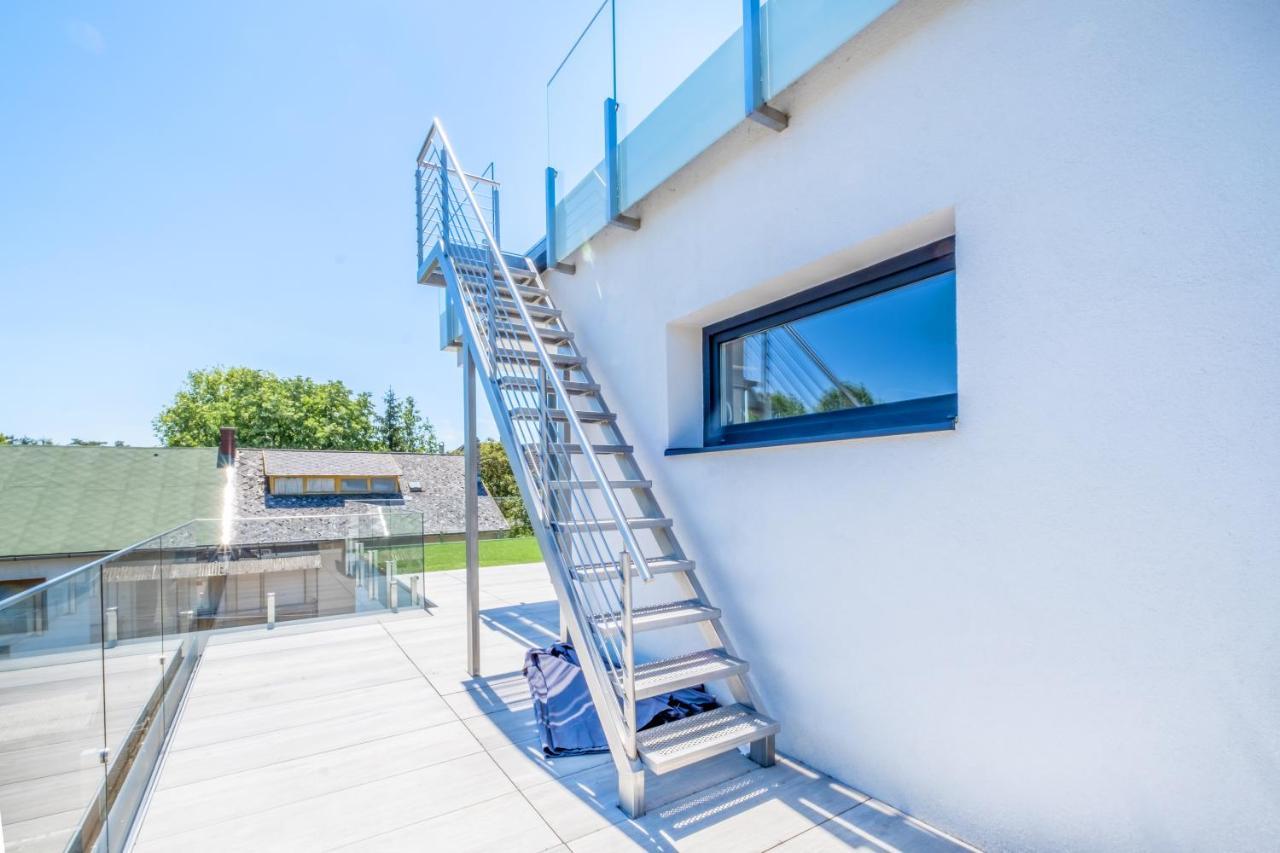 Mf Villa Nuvola Siofok Bagian luar foto
