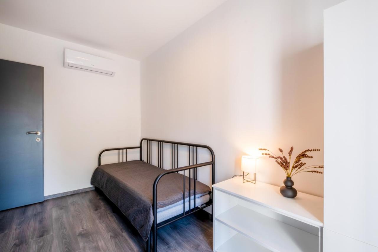 Mf Villa Nuvola Siofok Bagian luar foto